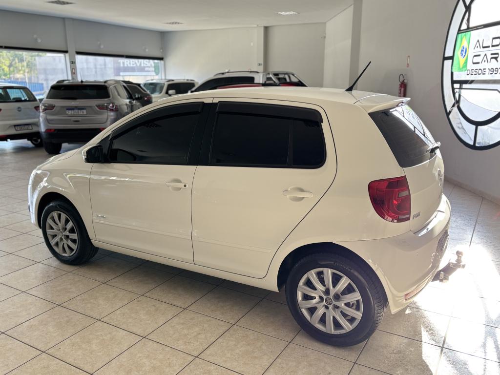 VOLKSWAGEN Fox - Foto