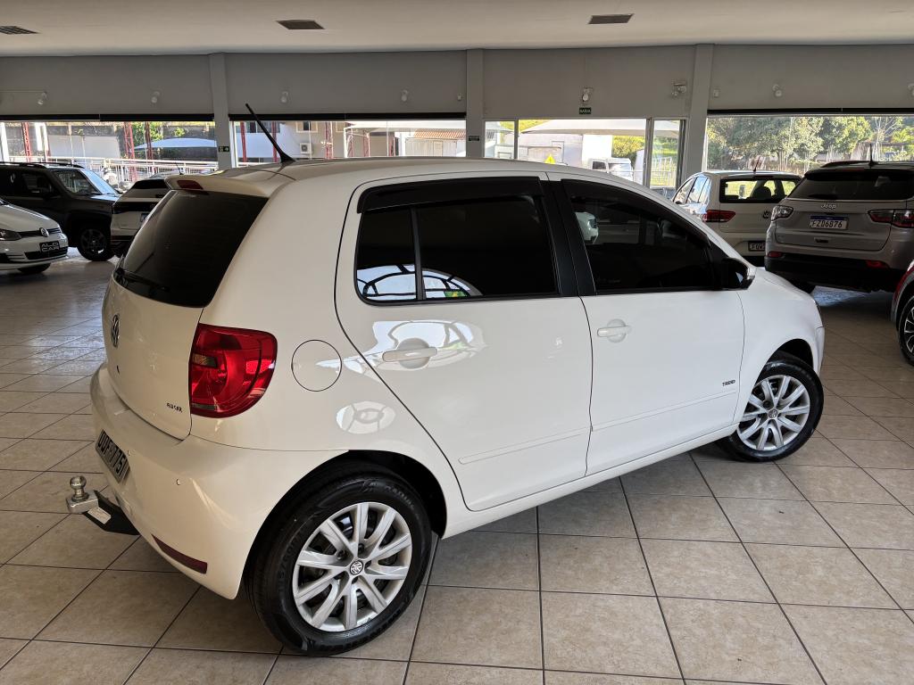 VOLKSWAGEN Fox - Foto