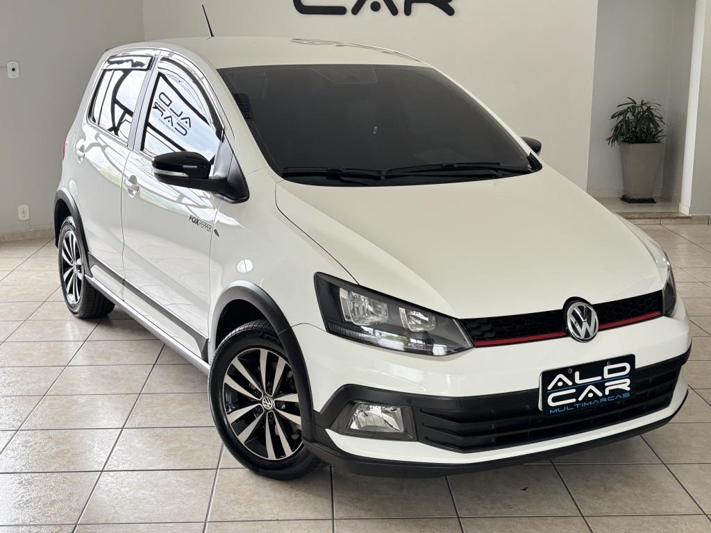 VOLKSWAGEN Fox - Foto