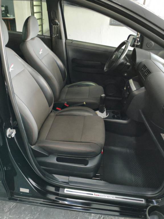 VOLKSWAGEN Fox - Foto