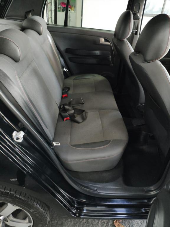 VOLKSWAGEN Fox - Foto