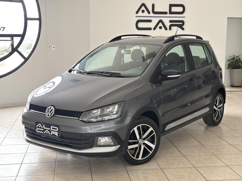 VOLKSWAGEN Fox - Foto