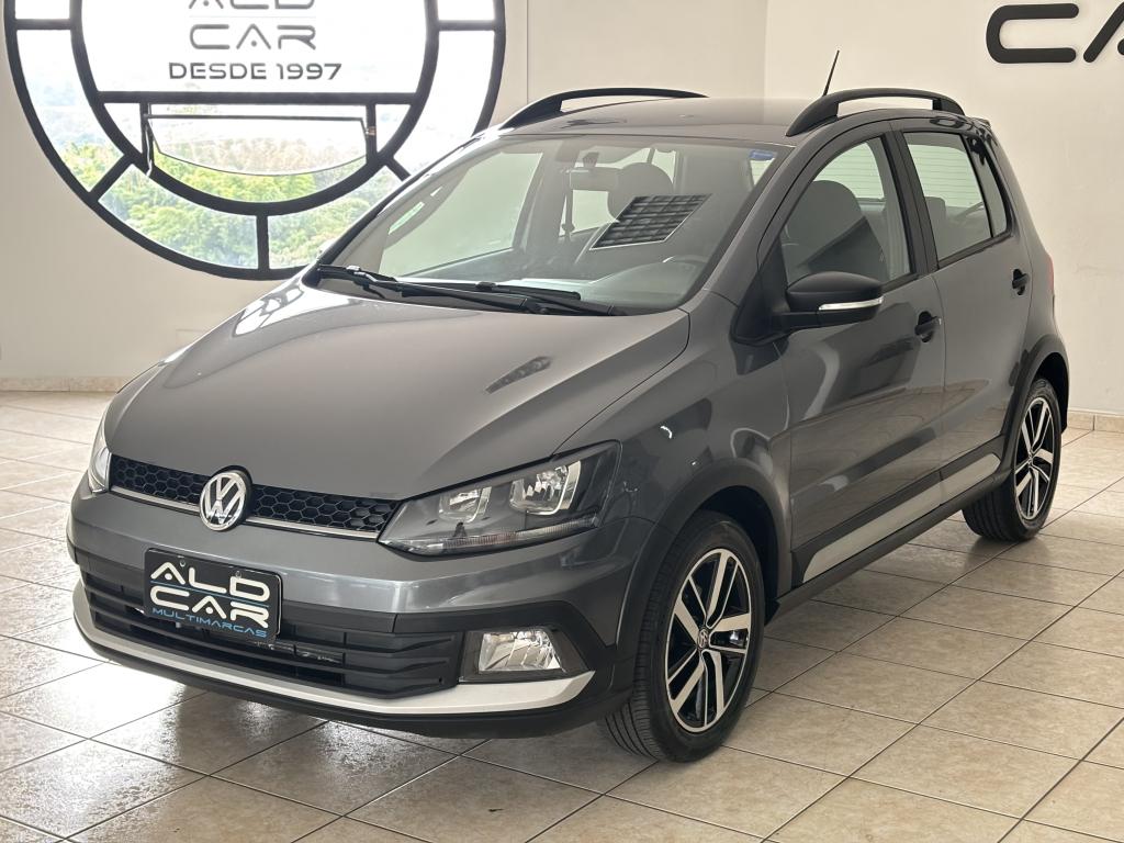 VOLKSWAGEN Fox - Foto
