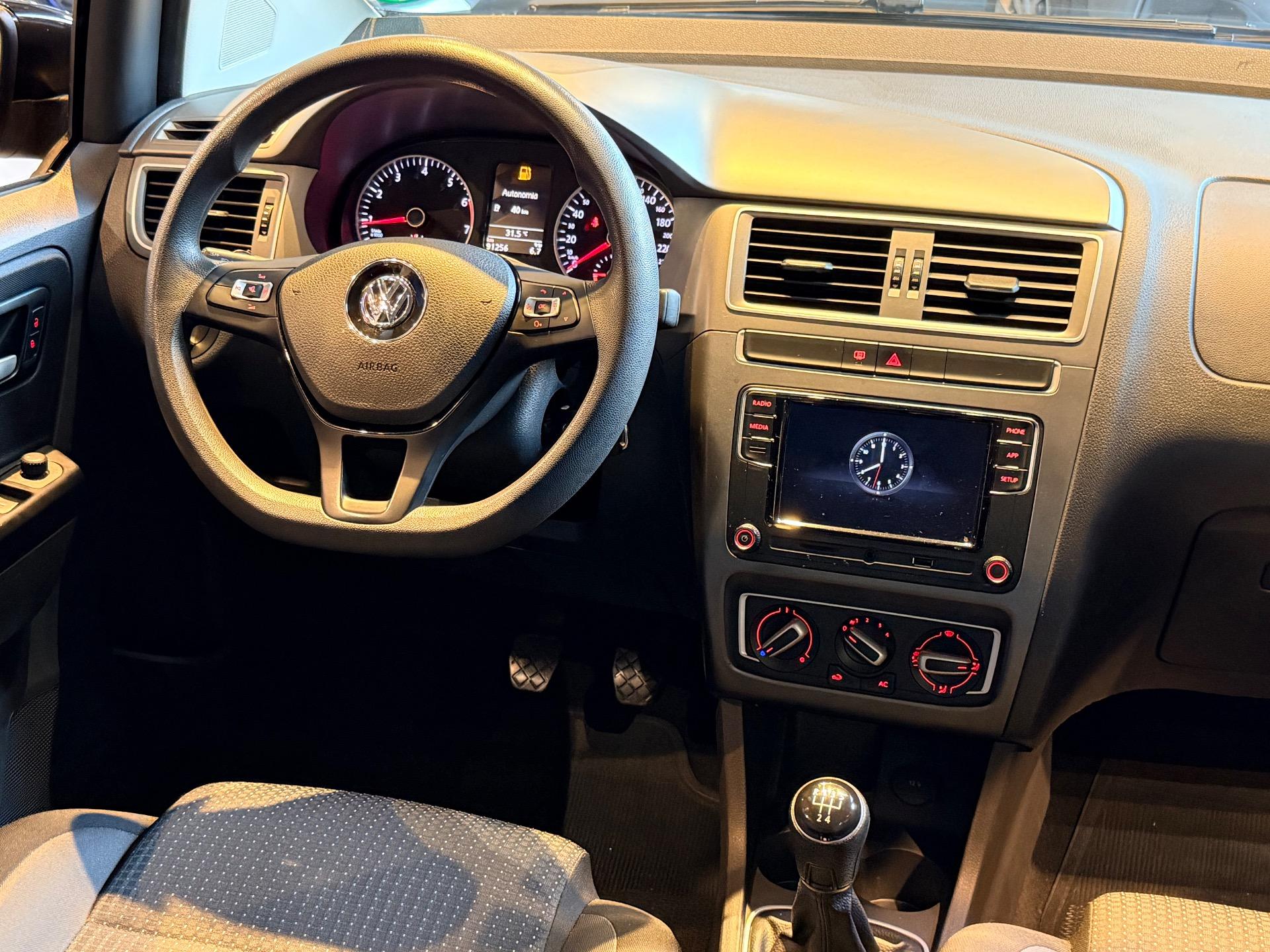 VOLKSWAGEN Fox - Foto