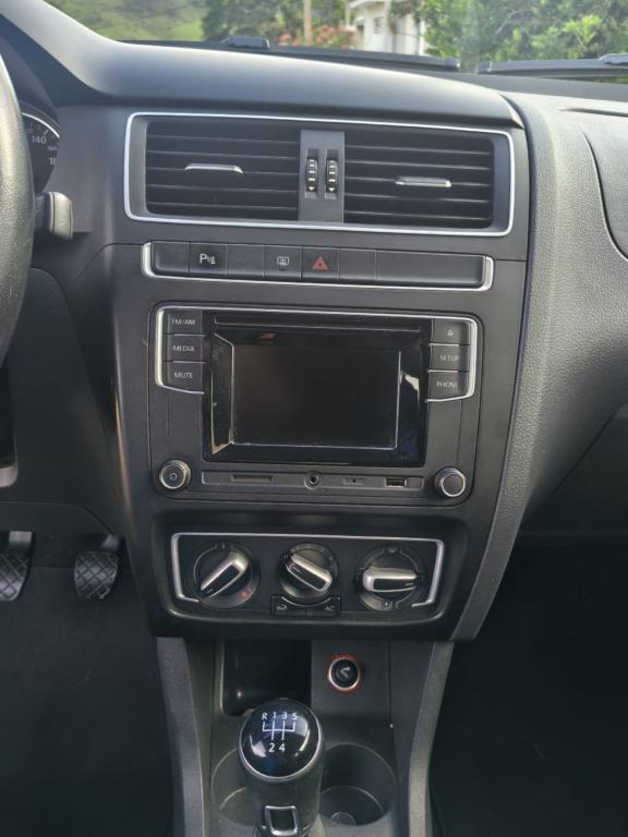 VOLKSWAGEN Fox - Foto