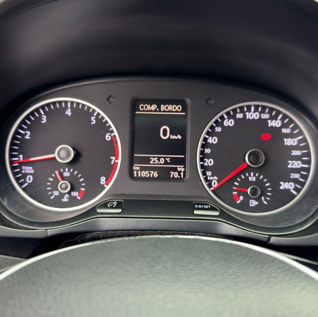 VOLKSWAGEN Fox - Foto