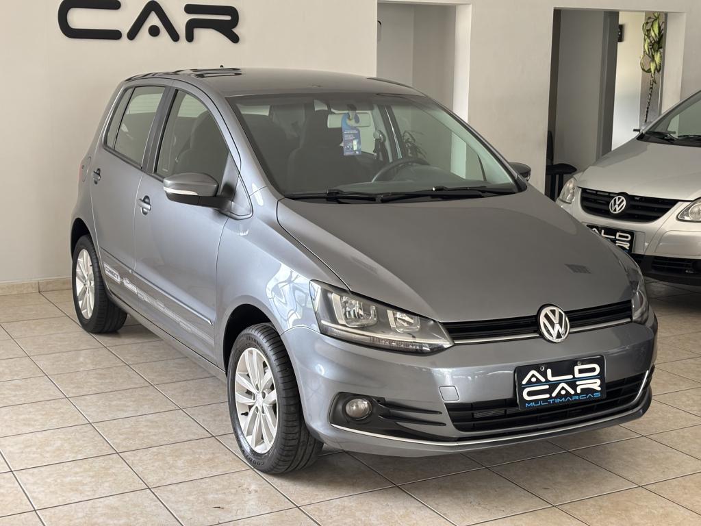 VOLKSWAGEN Fox - Foto