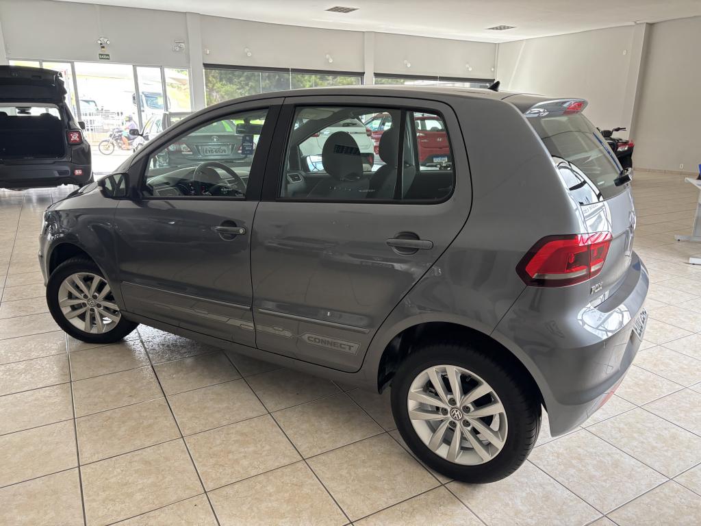VOLKSWAGEN Fox - Foto