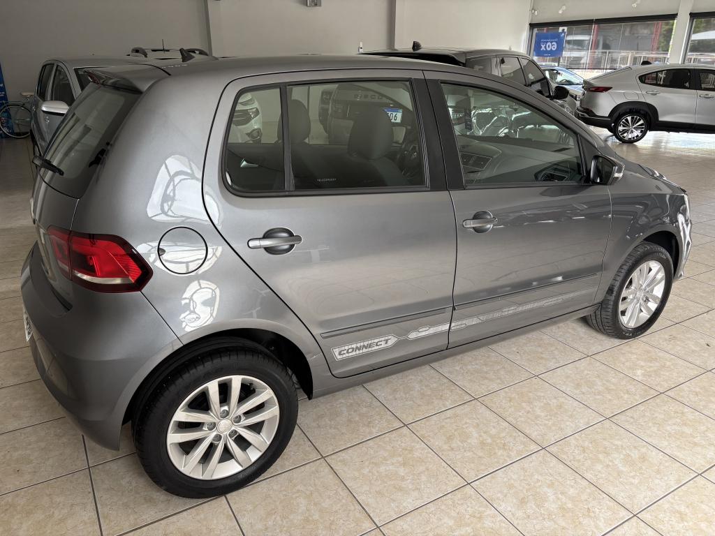 VOLKSWAGEN Fox - Foto