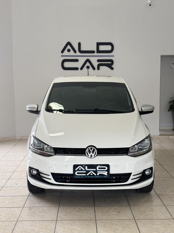 VOLKSWAGEN Fox - Foto