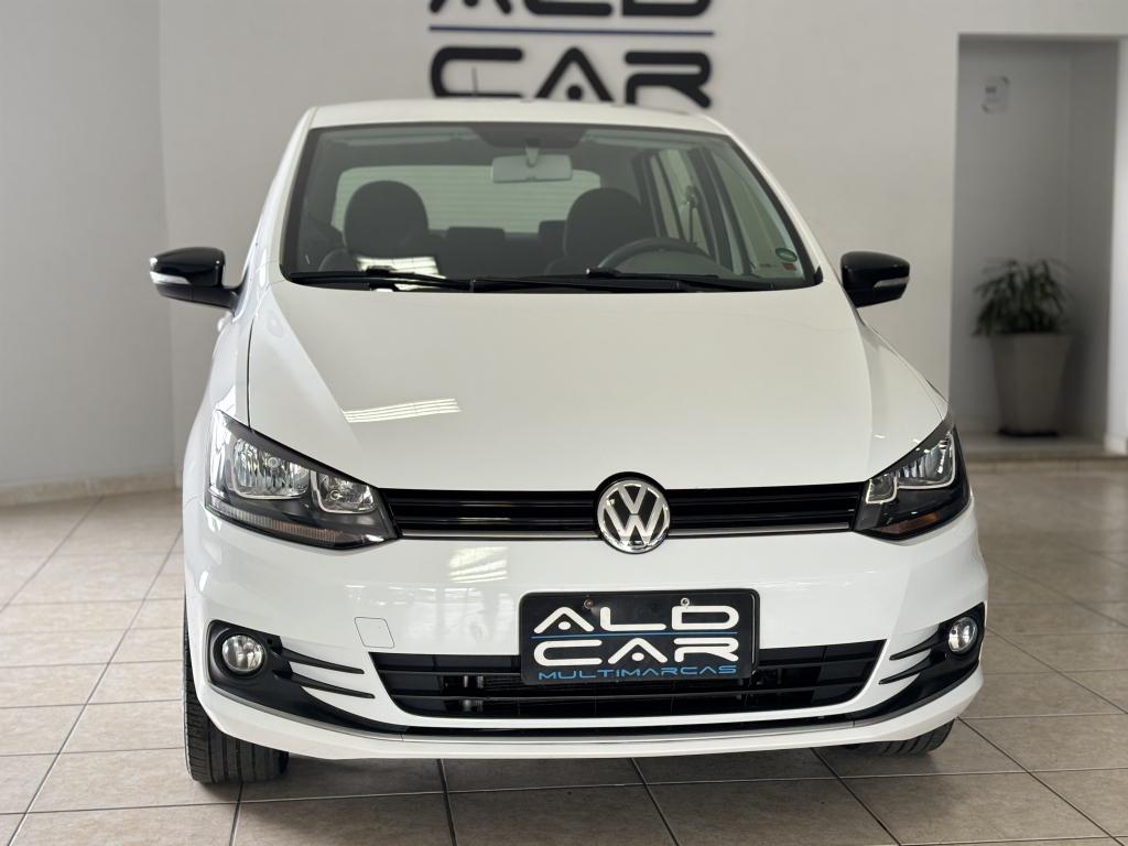 VOLKSWAGEN Fox - Foto