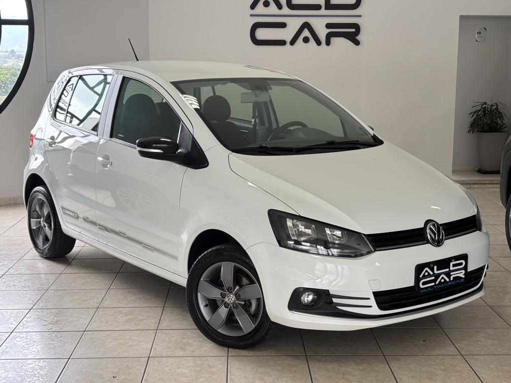 VOLKSWAGEN Fox - Foto