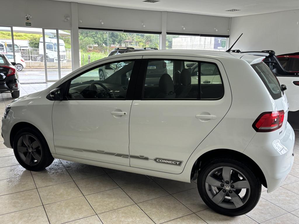 VOLKSWAGEN Fox - Foto