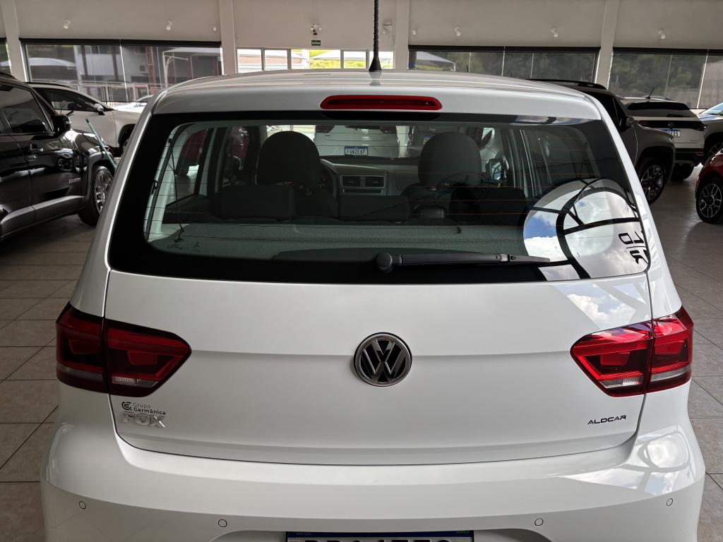 VOLKSWAGEN Fox - Foto