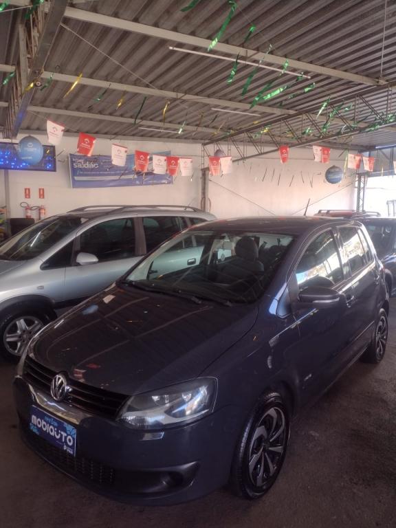 VOLKSWAGEN Fox - Foto