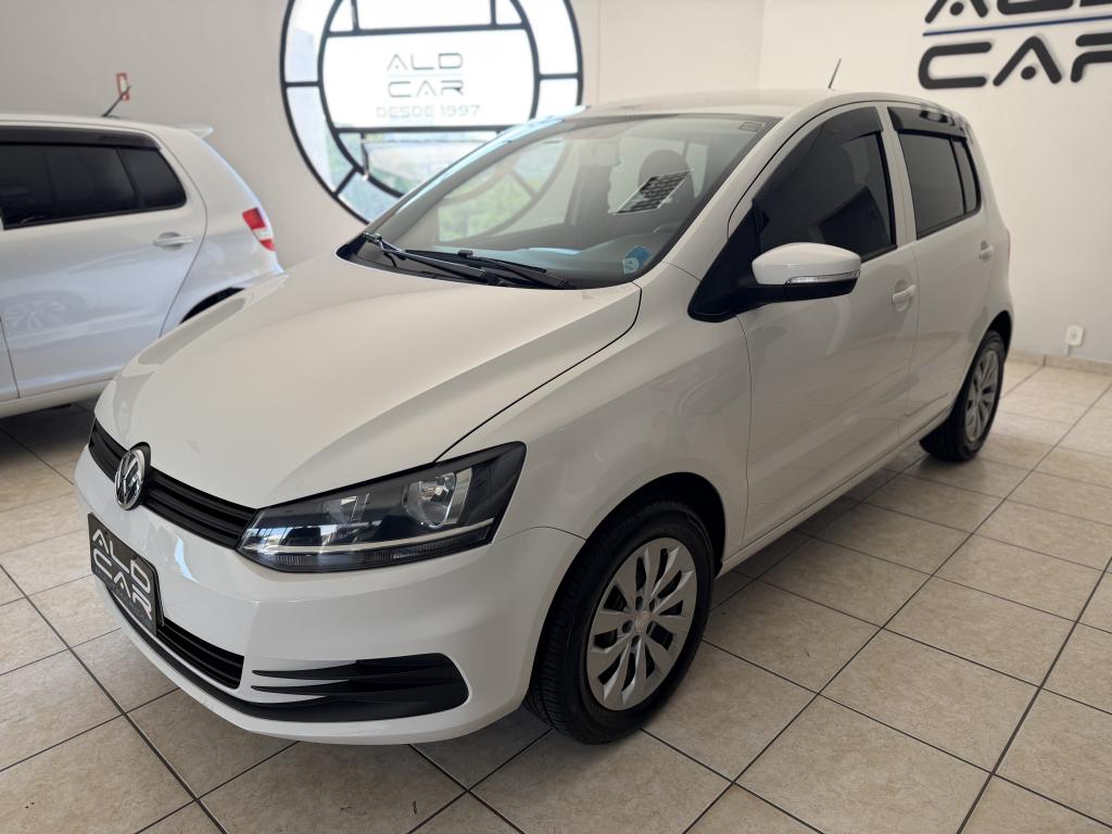 VOLKSWAGEN Fox - Foto