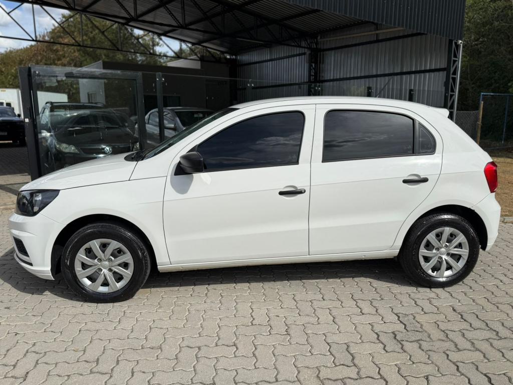 VOLKSWAGEN Gol - Foto