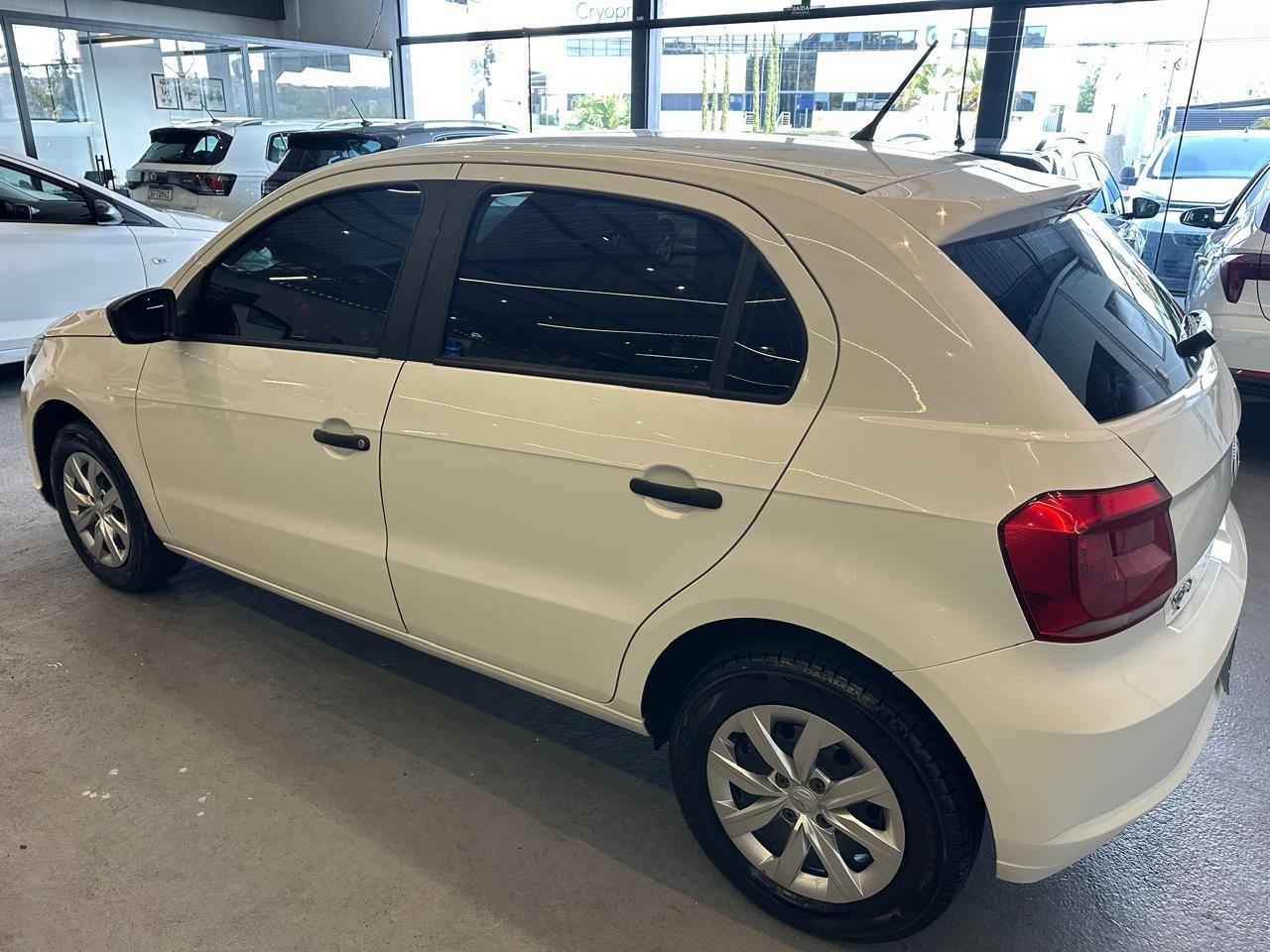 VOLKSWAGEN Gol - Foto