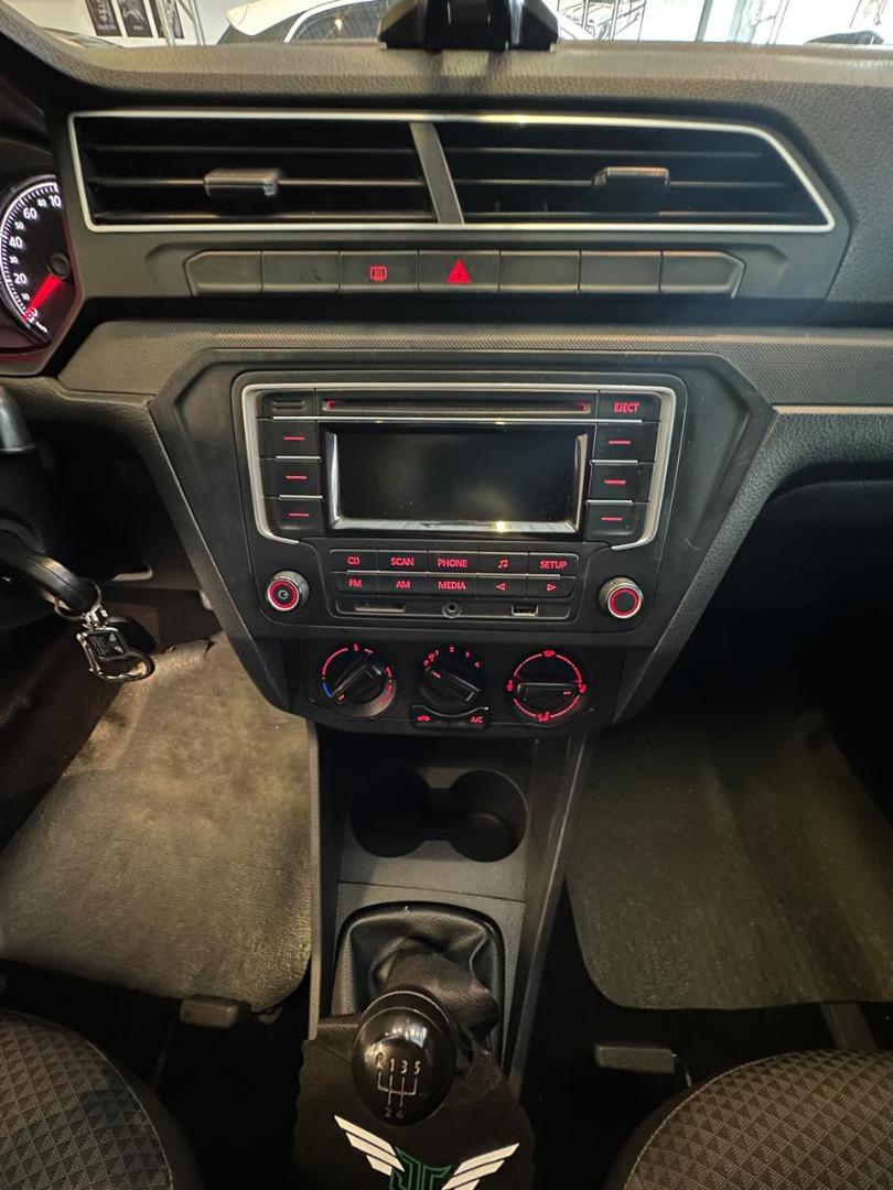 VOLKSWAGEN Gol - Foto