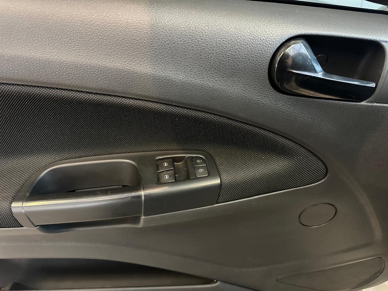 VOLKSWAGEN Gol - Foto