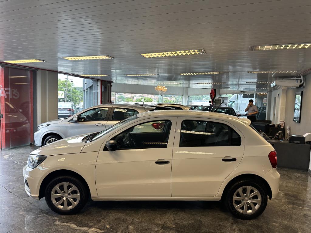 VOLKSWAGEN Gol - Foto