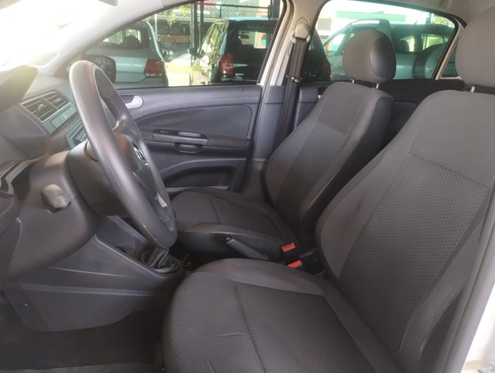 VOLKSWAGEN Gol - Foto