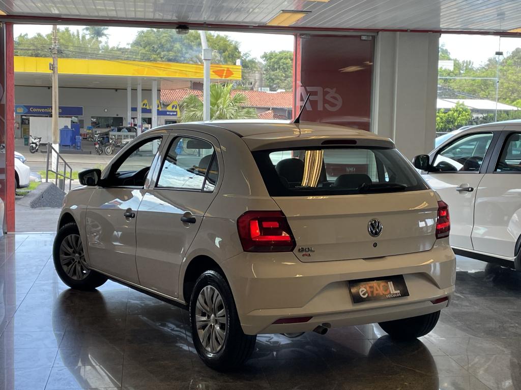 VOLKSWAGEN Gol - Foto