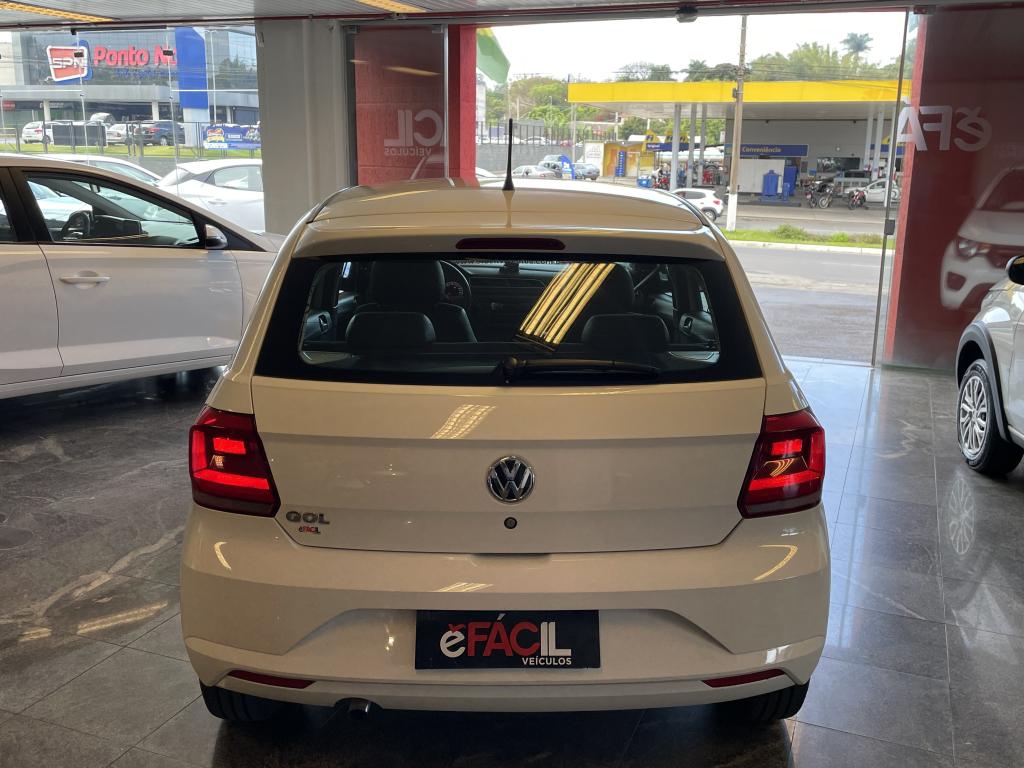 VOLKSWAGEN Gol - Foto