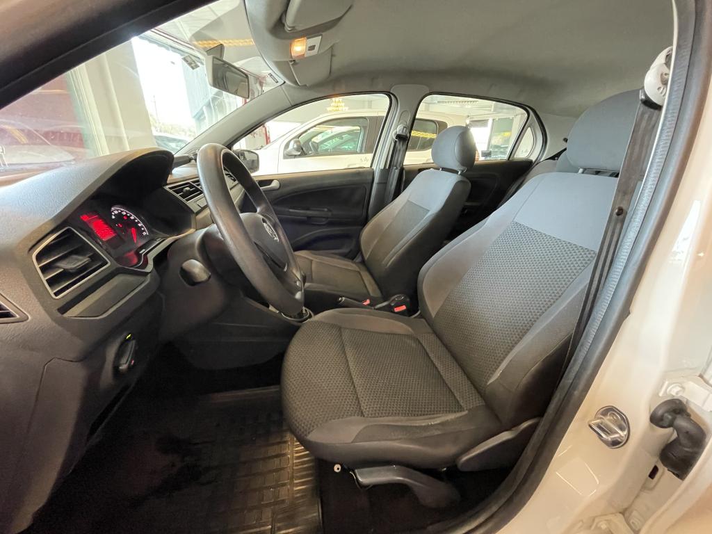 VOLKSWAGEN Gol - Foto