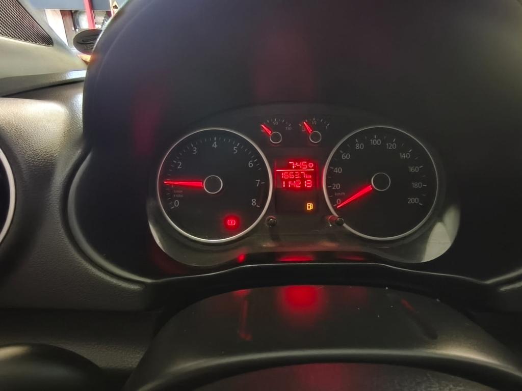 VOLKSWAGEN Gol - Foto