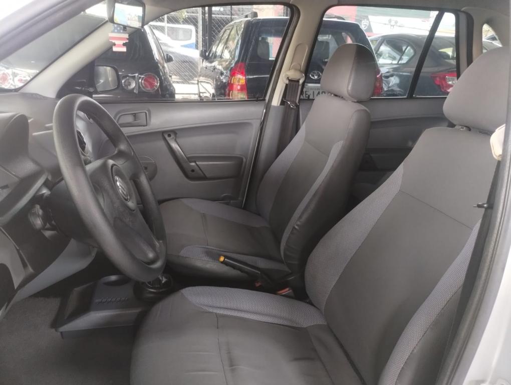 VOLKSWAGEN Gol - Foto