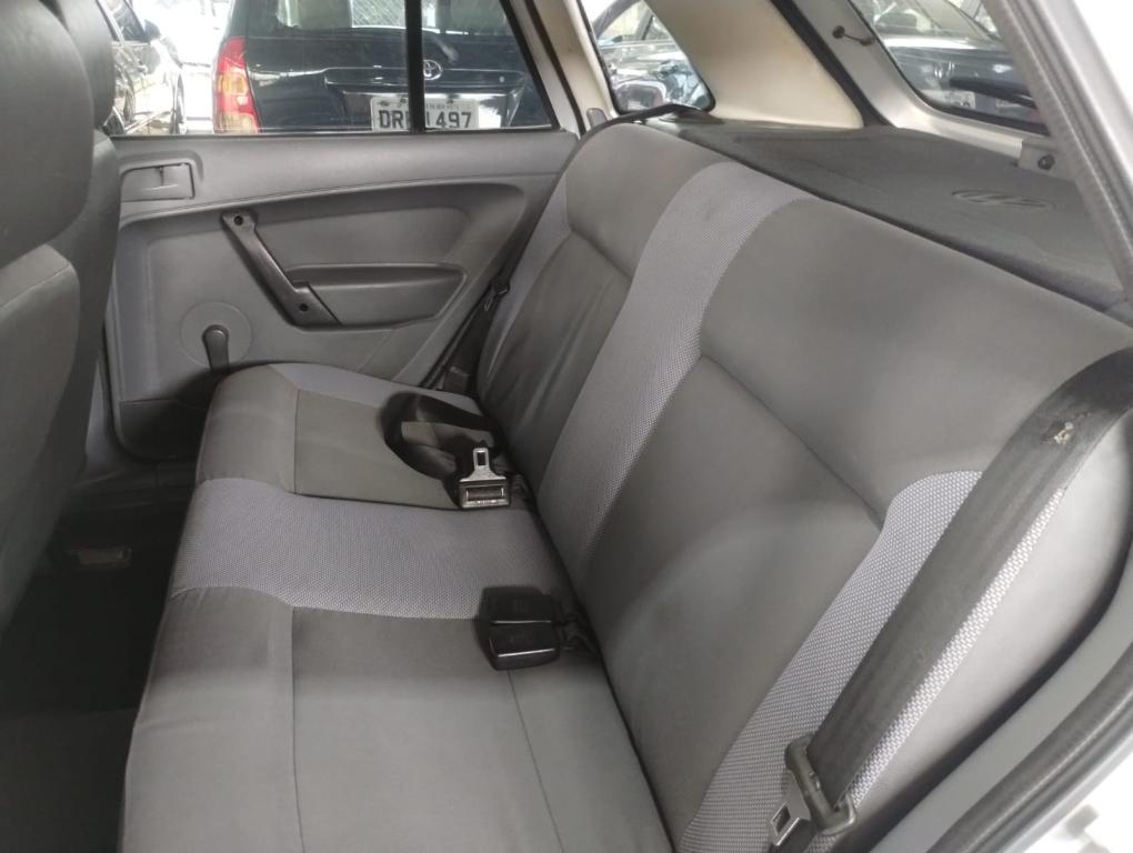 VOLKSWAGEN Gol - Foto