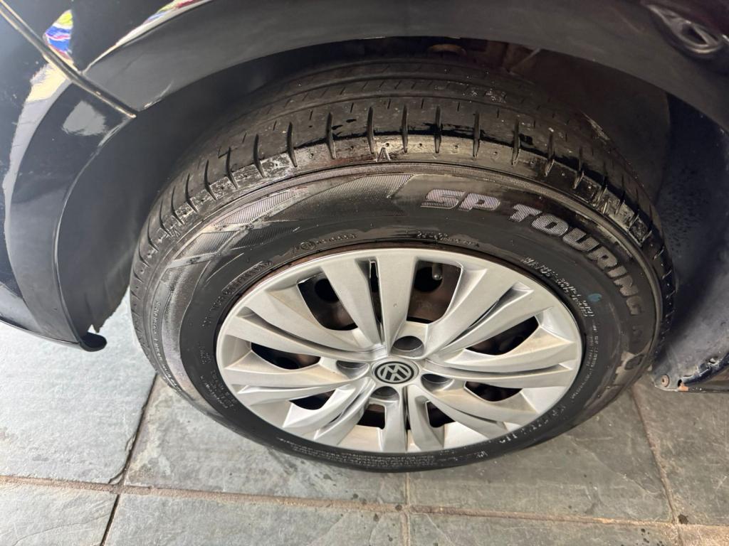 VOLKSWAGEN Gol - Foto