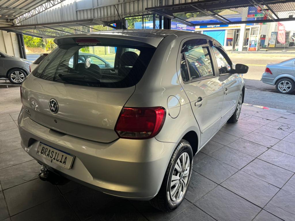 VOLKSWAGEN Gol - Foto