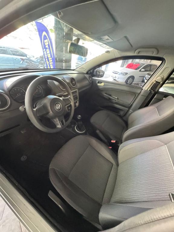VOLKSWAGEN Gol - Foto