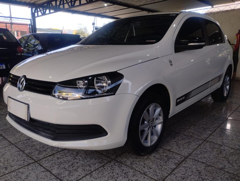 VOLKSWAGEN Gol