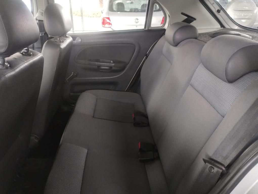 VOLKSWAGEN Gol - Foto