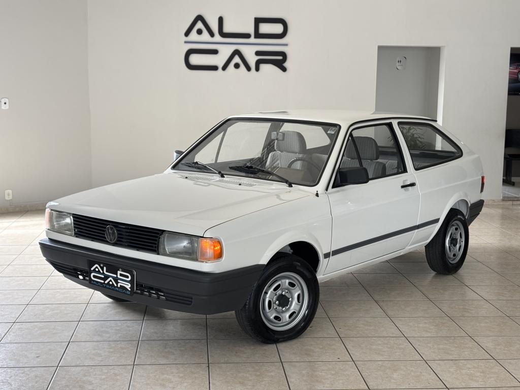 VOLKSWAGEN Gol