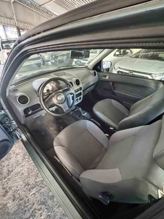 VOLKSWAGEN Gol - Foto