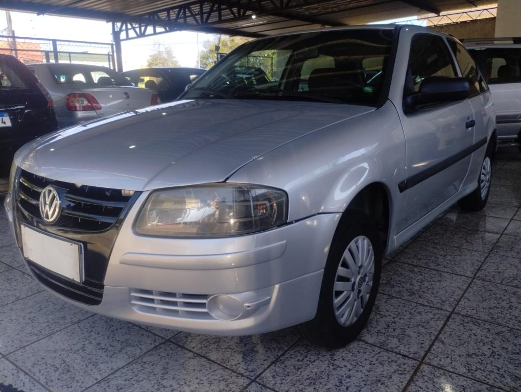 VOLKSWAGEN Gol