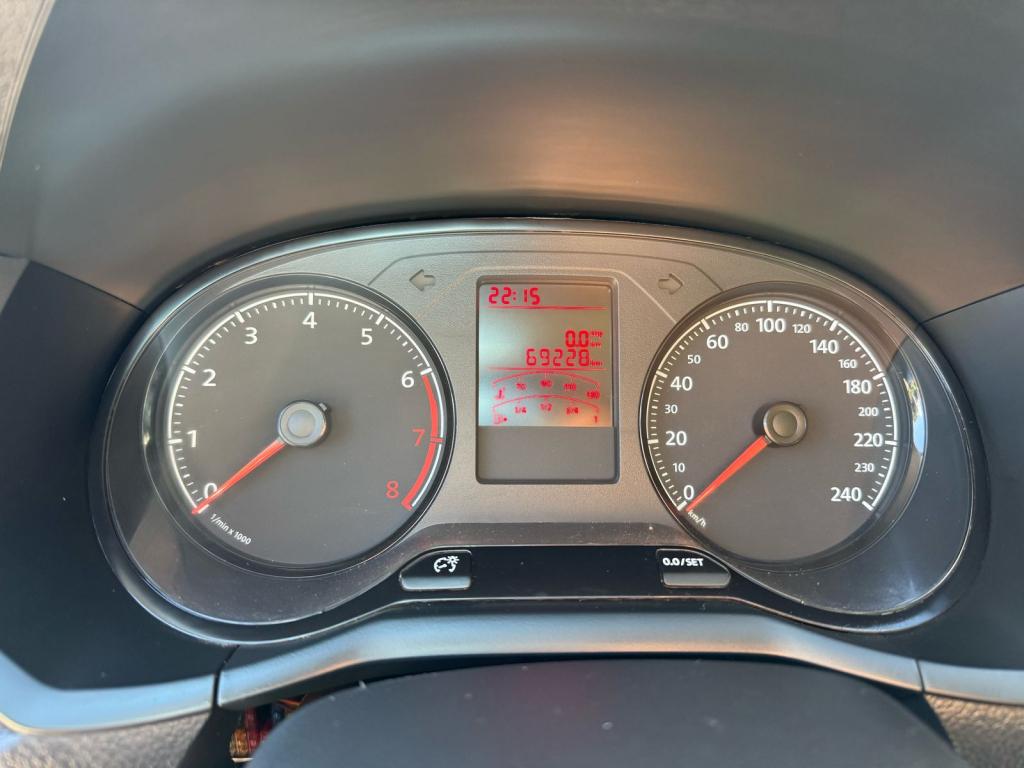 VOLKSWAGEN Gol - Foto