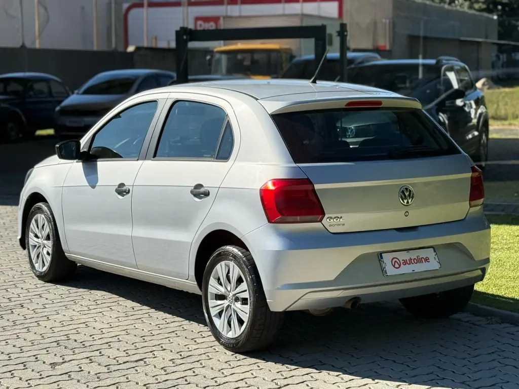 VOLKSWAGEN Gol - Foto