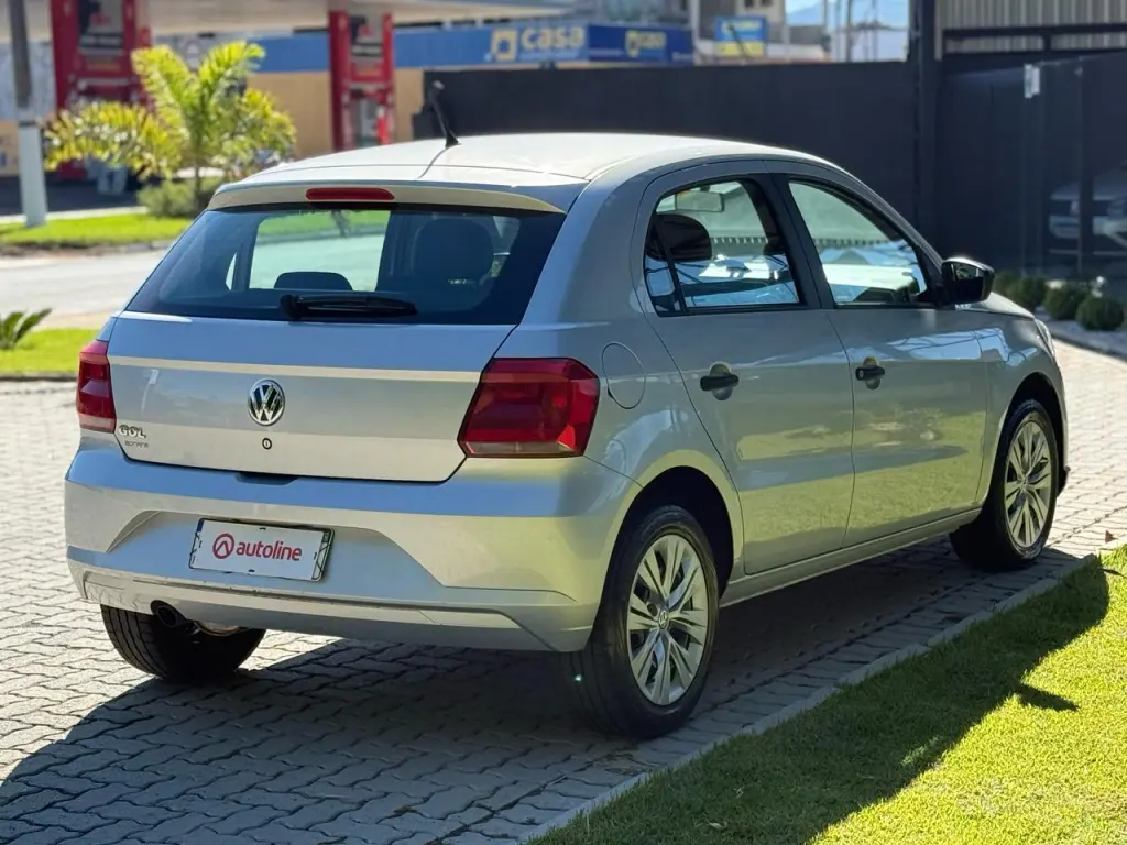 VOLKSWAGEN Gol - Foto