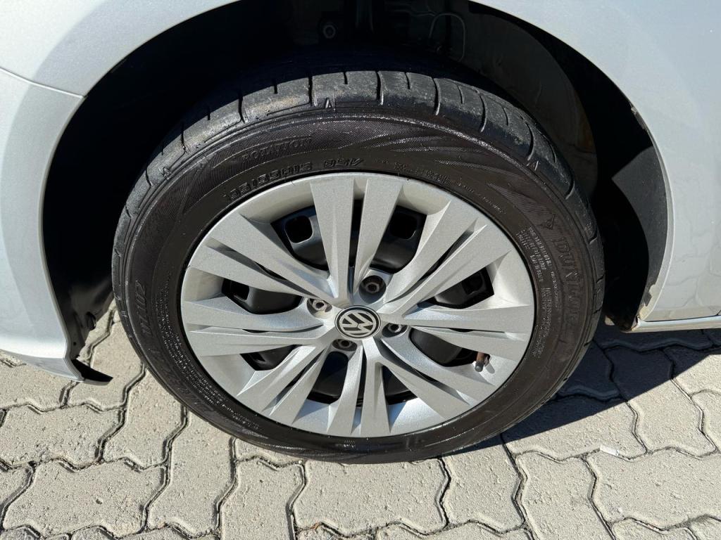 VOLKSWAGEN Gol - Foto