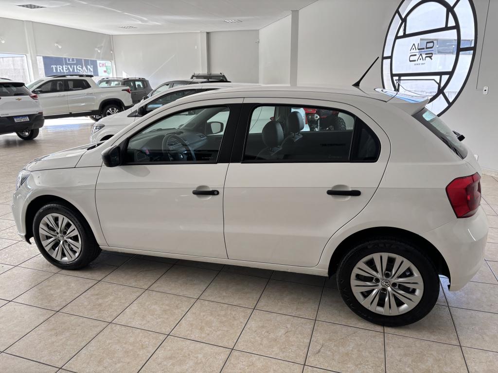 VOLKSWAGEN Gol - Foto