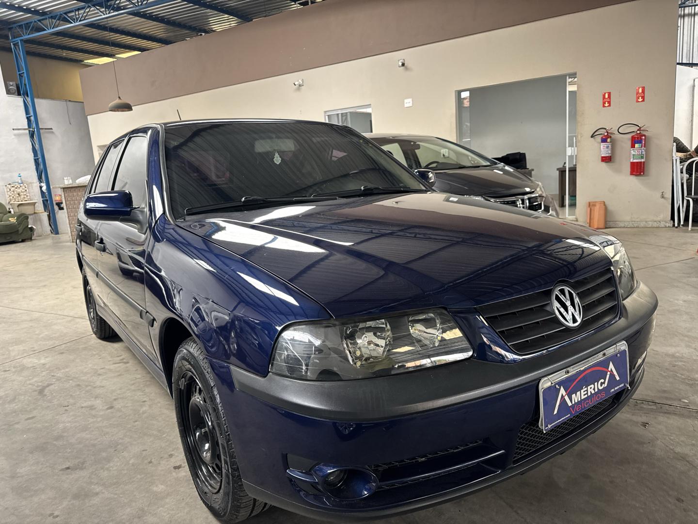 VOLKSWAGEN Gol - Foto