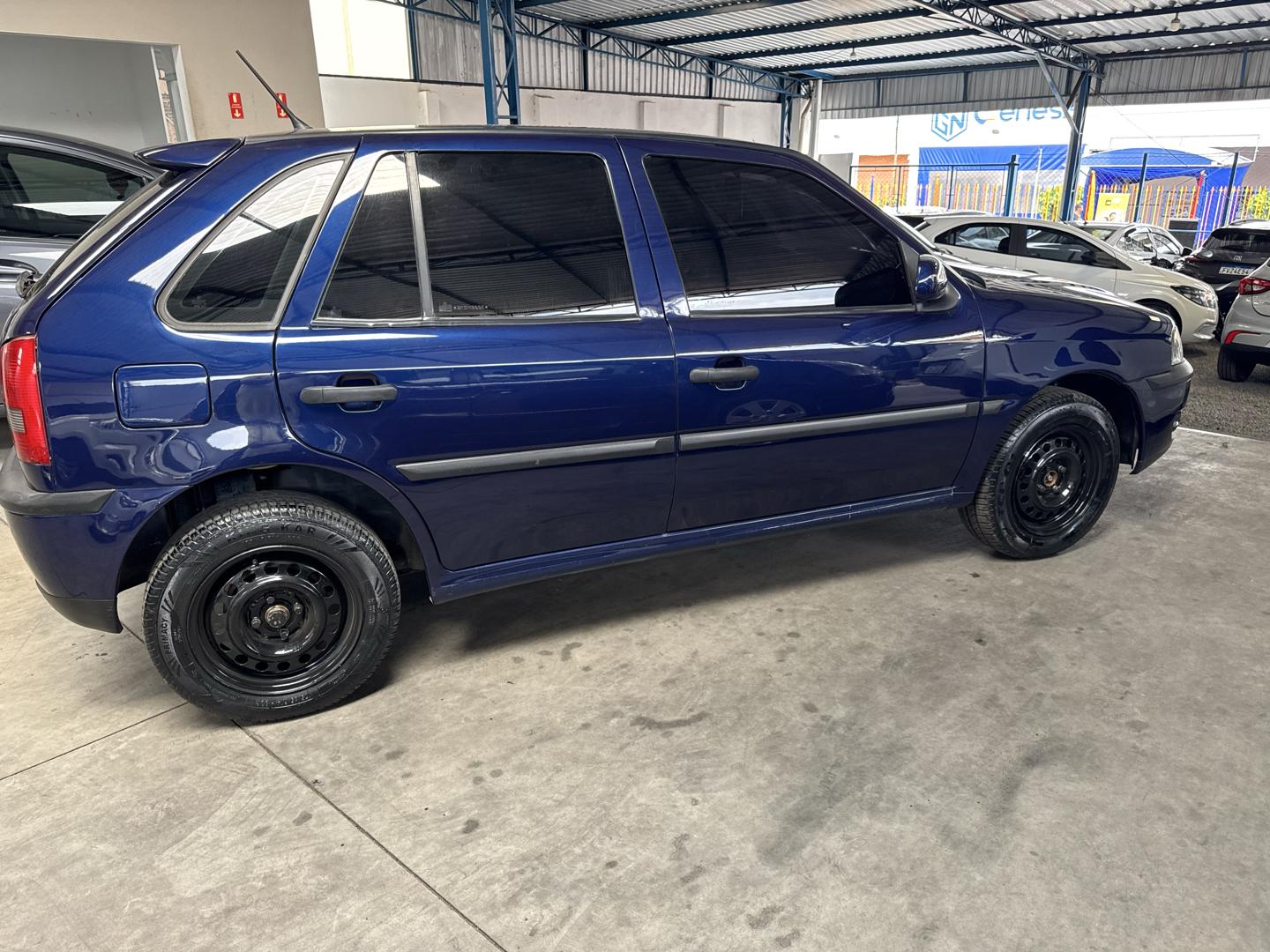 VOLKSWAGEN Gol - Foto