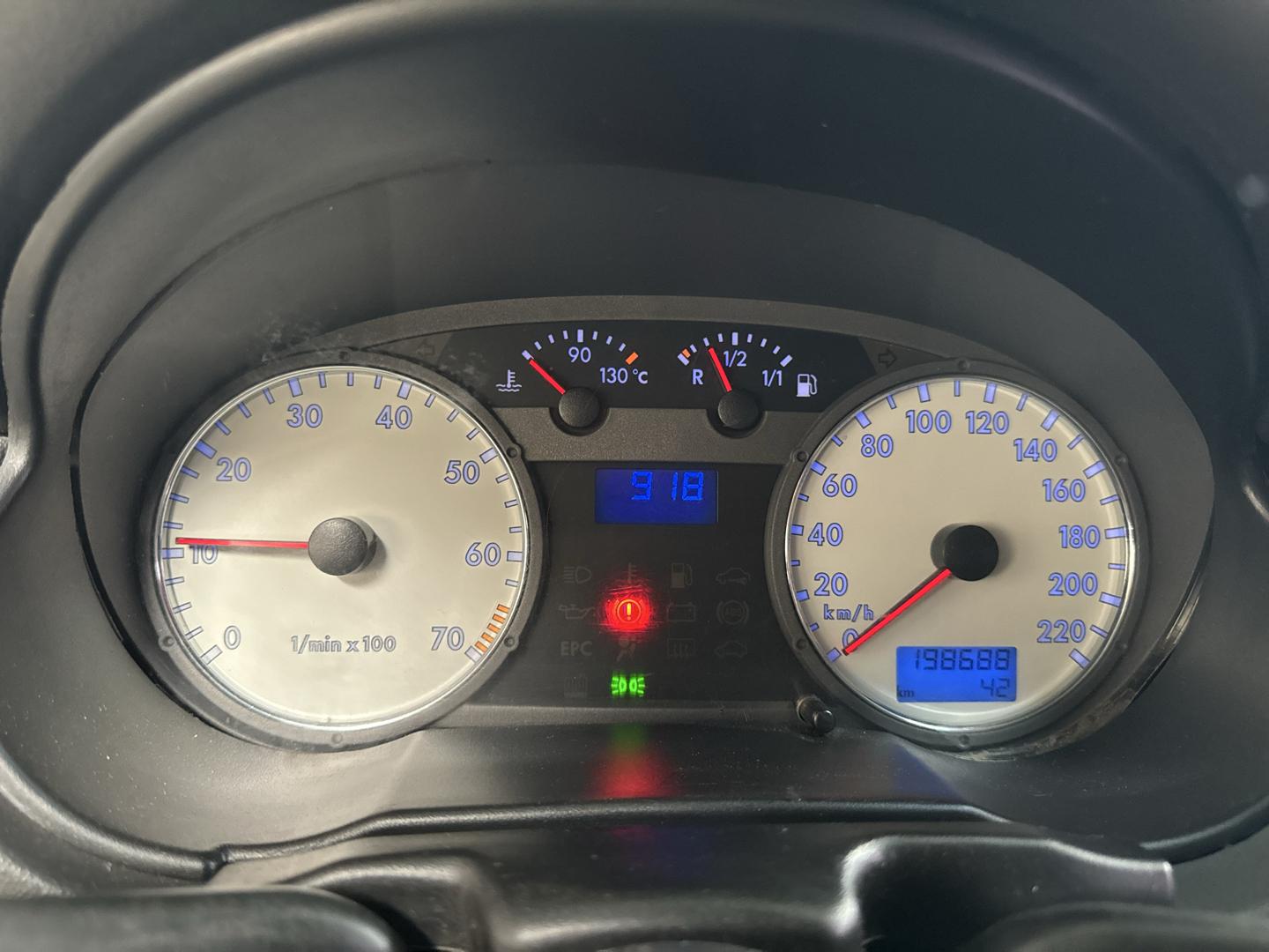 VOLKSWAGEN Gol - Foto