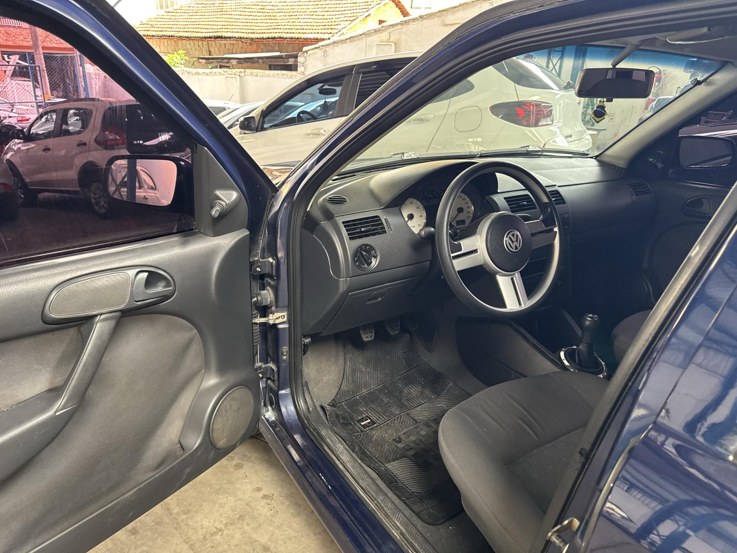 VOLKSWAGEN Gol - Foto