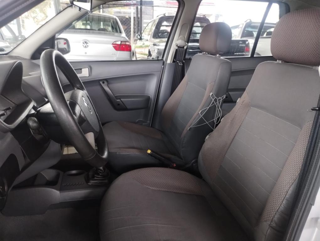 VOLKSWAGEN Gol - Foto